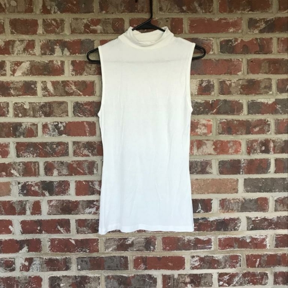 Short sleeve blouse - Picture 1 of 4